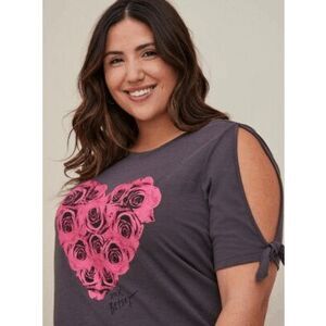 Torrid X Betsey Johnson Rose Heart Cold Shoulder Tie Sleeve Tee 2X NEW